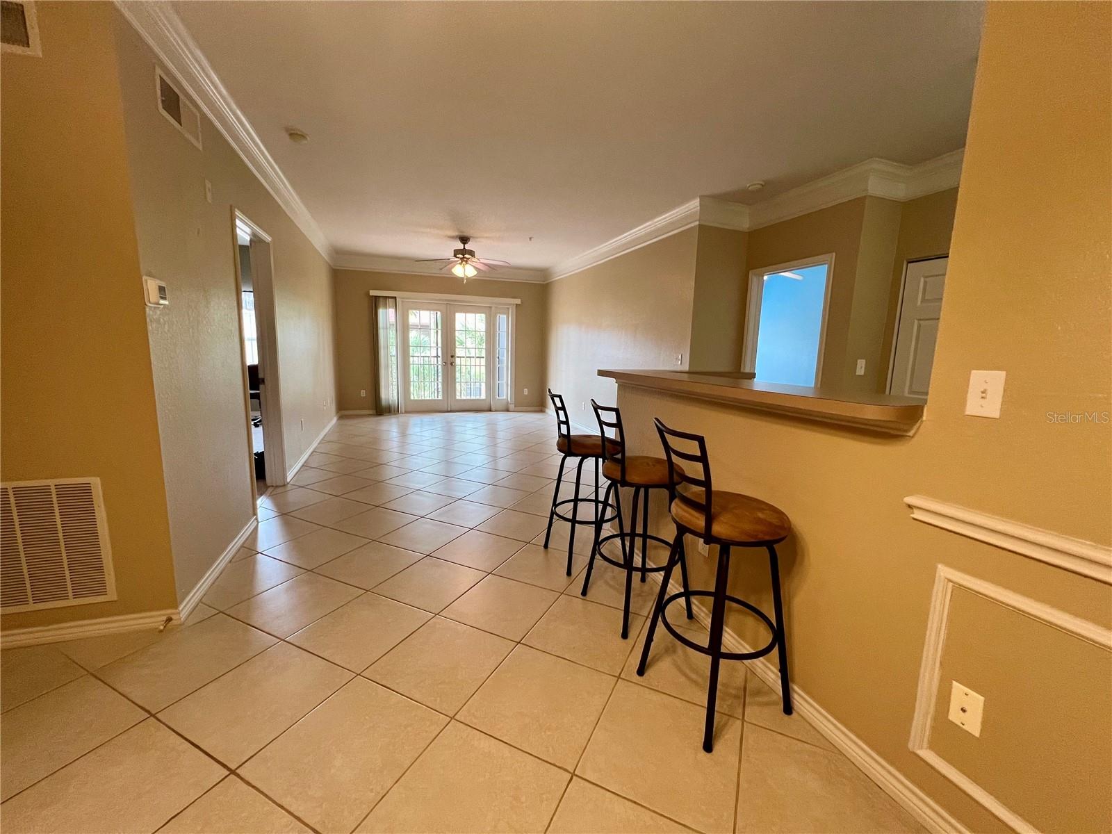 Image 12 of 31 For 4333 Bayside Village Drive 327