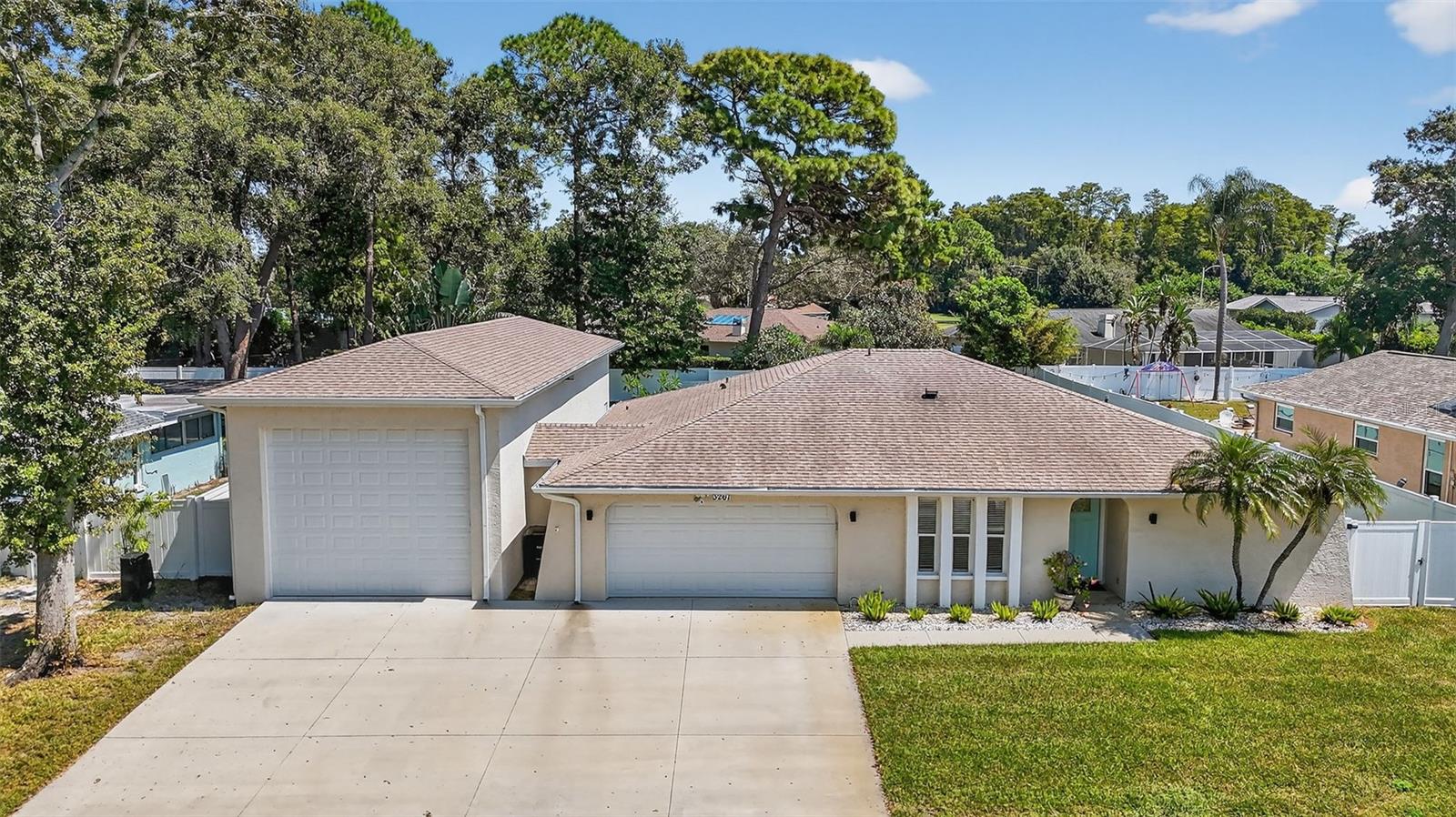 Details for 3267 Fox Hill Drive, CLEARWATER, FL 33761