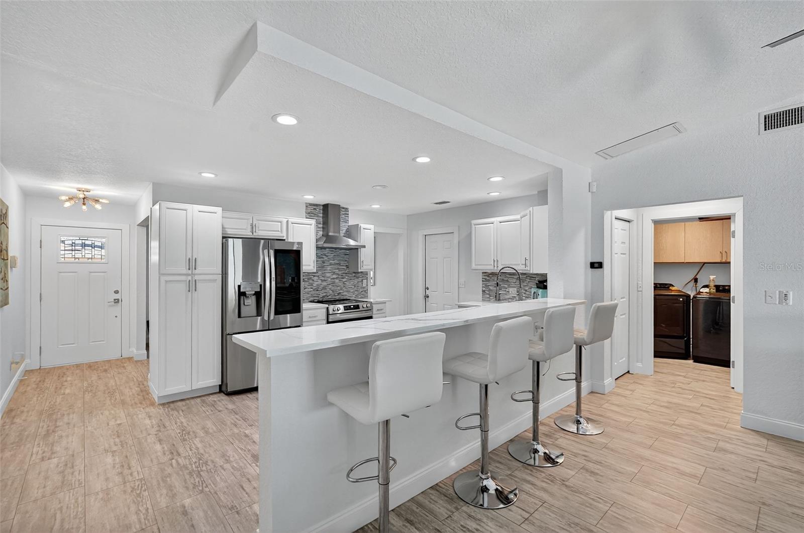 Image 4 of 27 For 3267 Fox Hill Drive