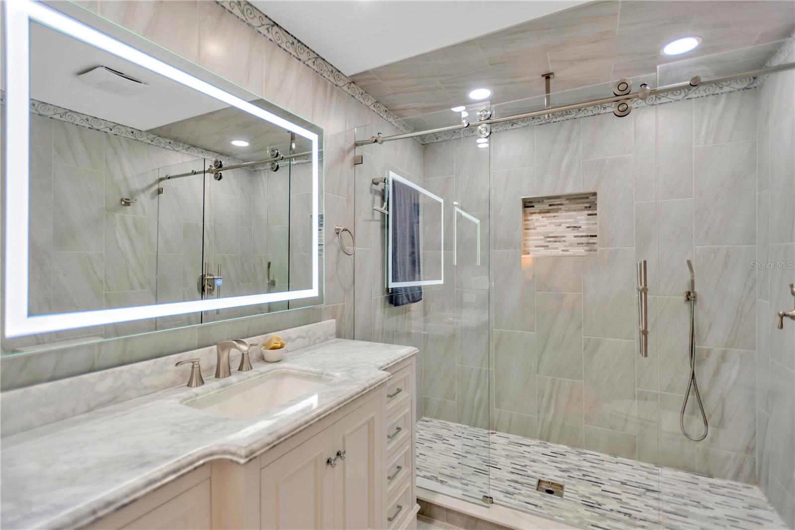 Image 17 of 26 For 1090 Seville Drive 29