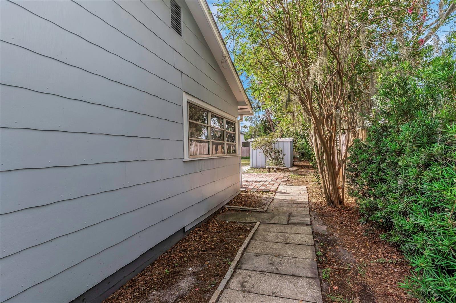 Image 38 of 55 For 7328 7th Avenue N