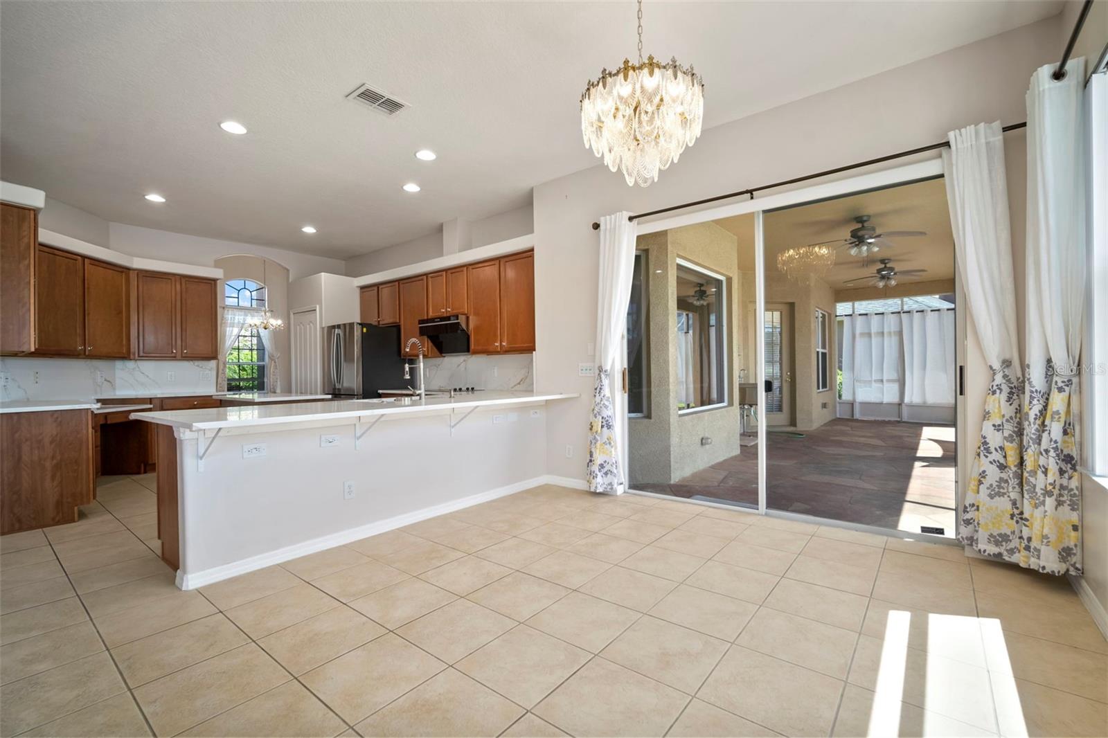 Image 16 of 60 For 26730 Shoregrass Drive