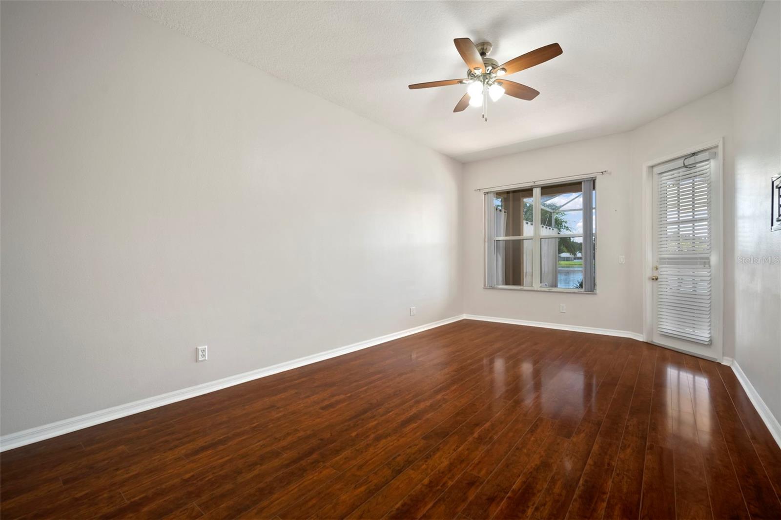 Image 22 of 60 For 26730 Shoregrass Drive