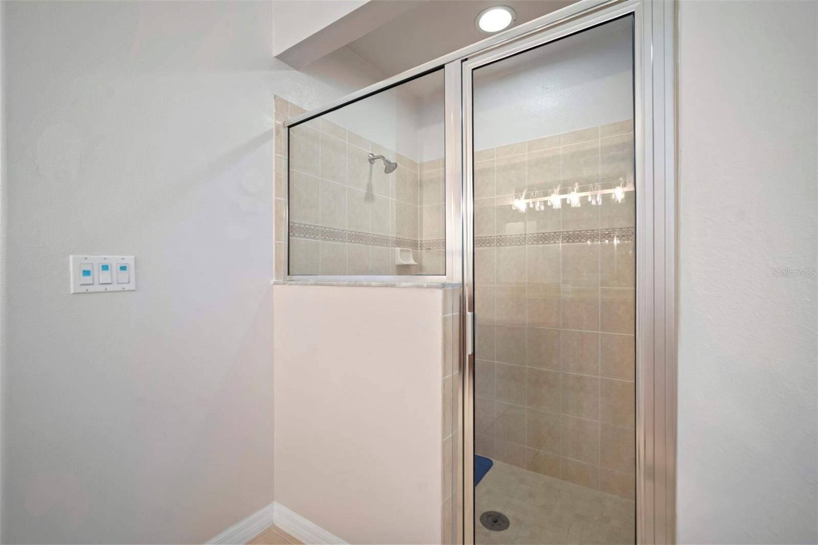 Image 29 of 60 For 26730 Shoregrass Drive