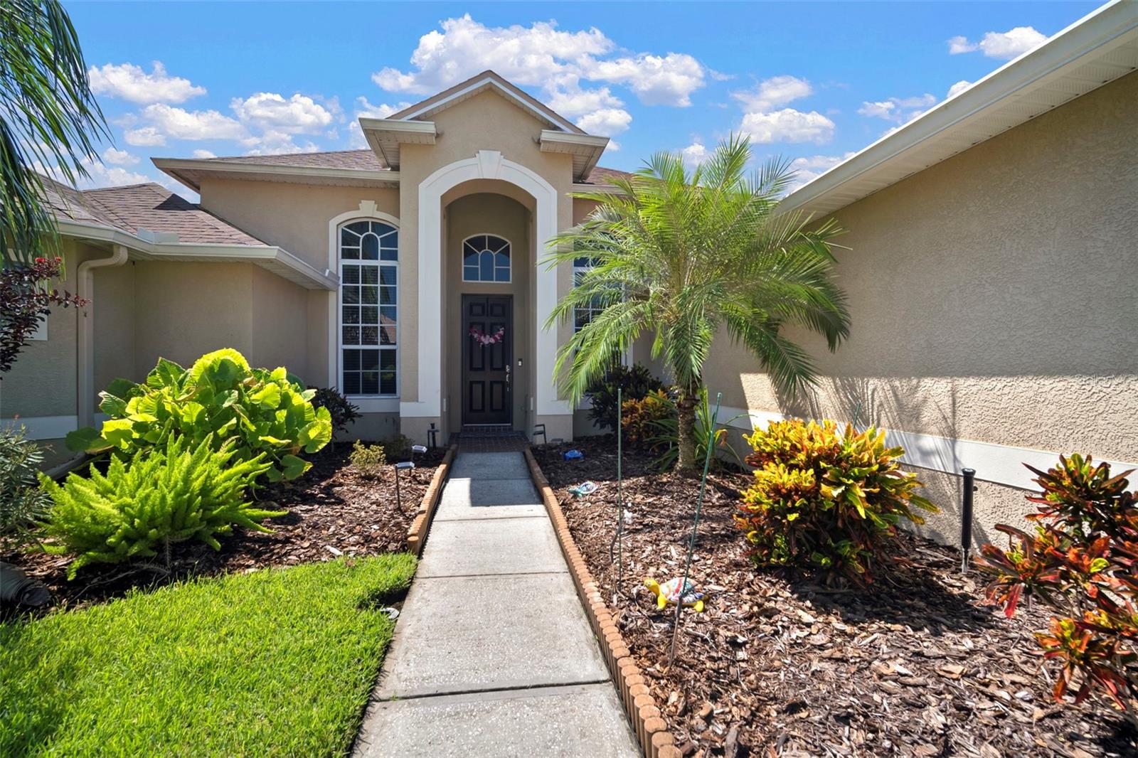 Image 4 of 60 For 26730 Shoregrass Drive