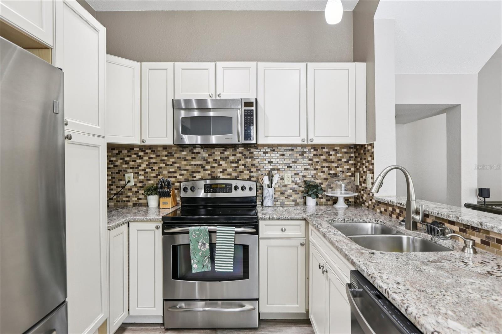 Image 12 of 24 For 751 Mainsail Drive 751