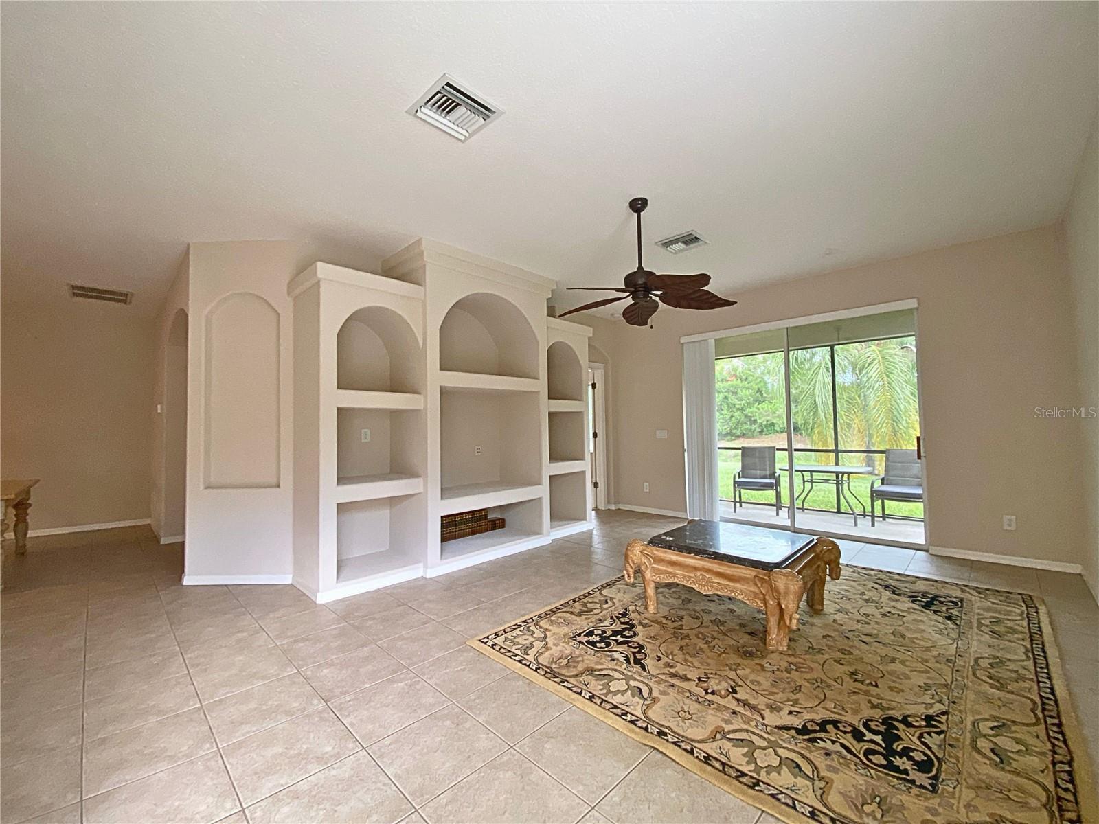 Image 4 of 19 For 7404 Surrey Wood Lane