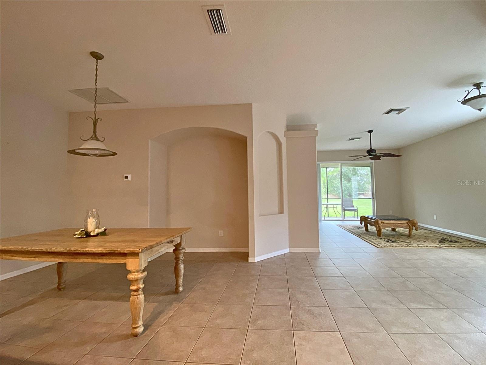 Image 8 of 19 For 7404 Surrey Wood Lane