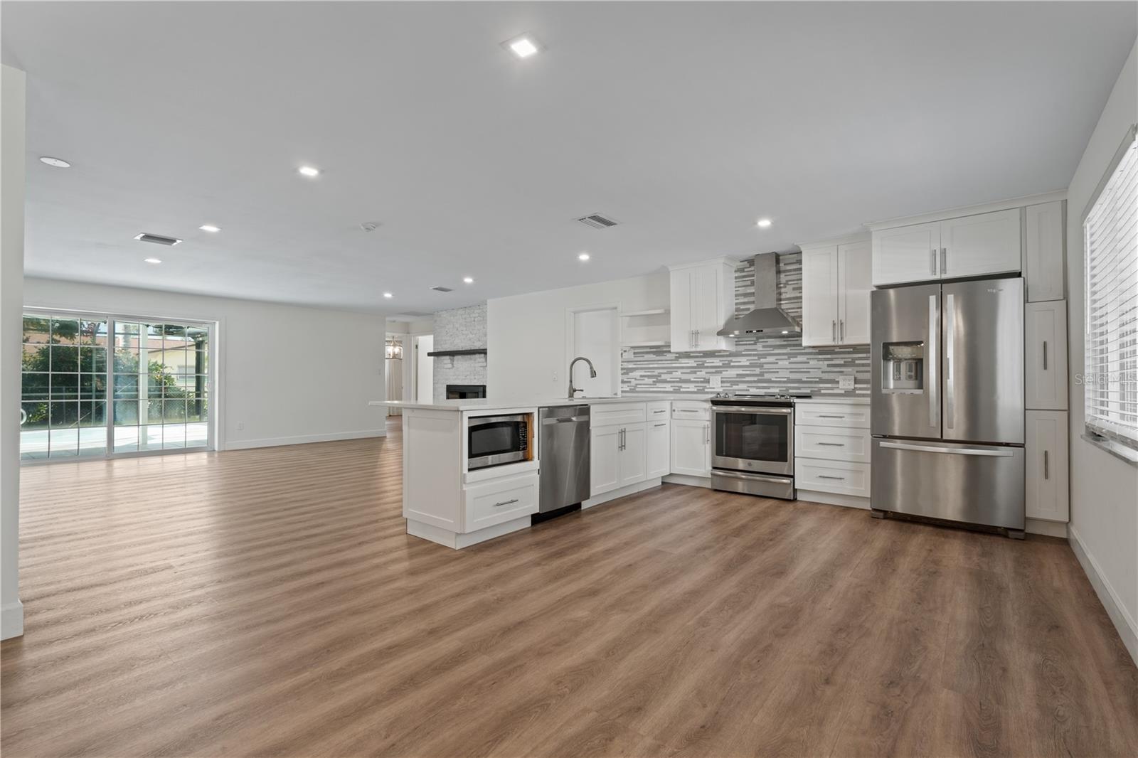 Image 2 of 18 For 1852 Albright Drive