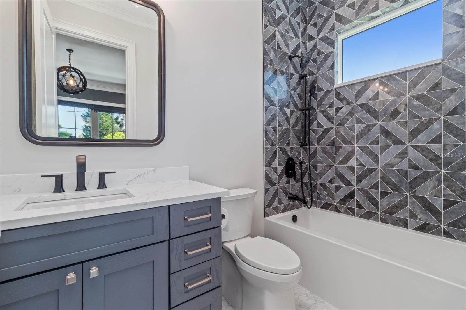 Image 48 of 82 For 3404 Corona Street