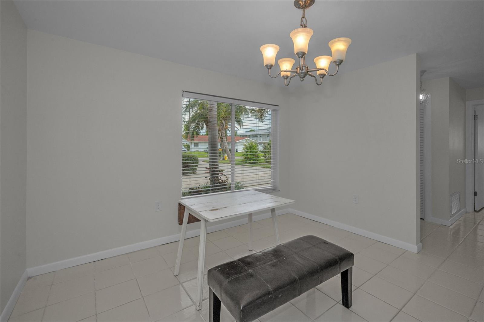 Image 18 of 61 For 113 12th Street