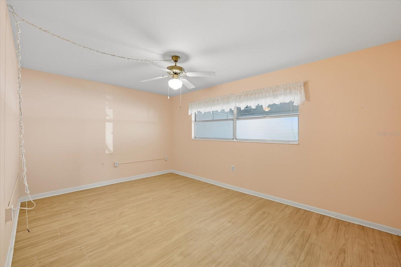 Image 14 of 34 For 5970 21st Street N 1