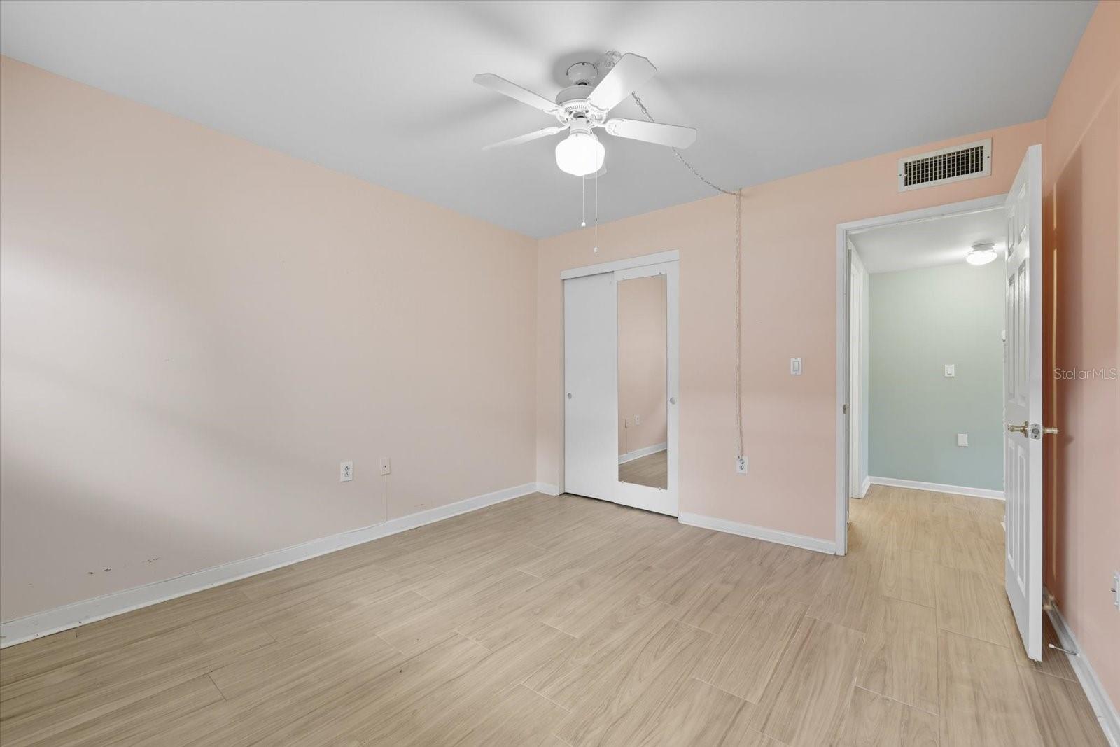 Image 22 of 34 For 5970 21st Street N 1