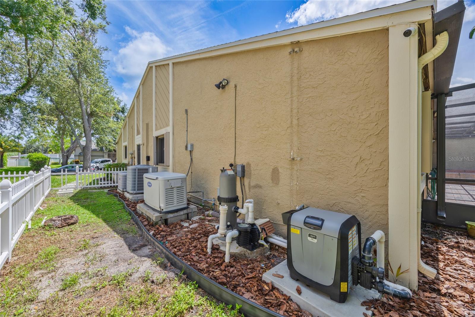 Image 34 of 40 For 8764 Baywood Park Drive