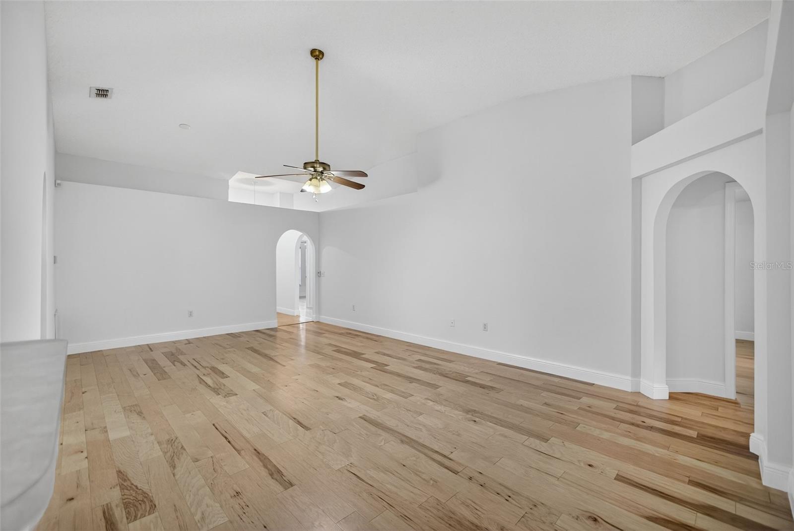 Image 10 of 44 For 4922 Copper Canyon Boulevard