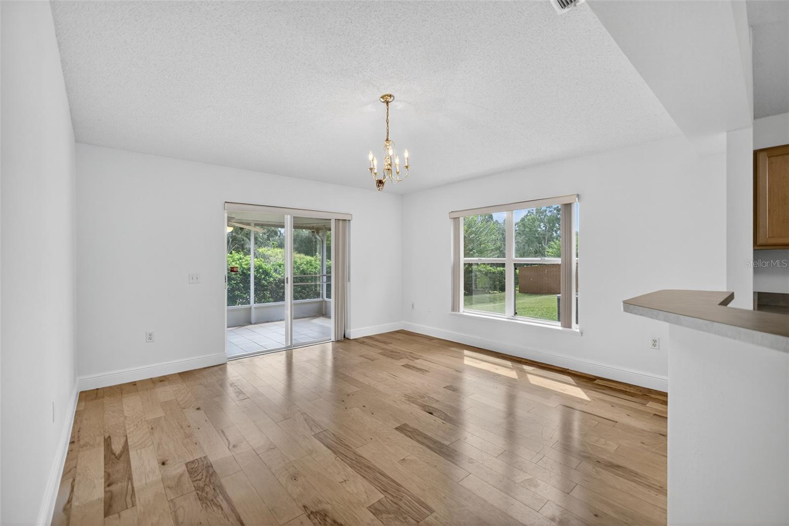 Image 11 of 44 For 4922 Copper Canyon Boulevard