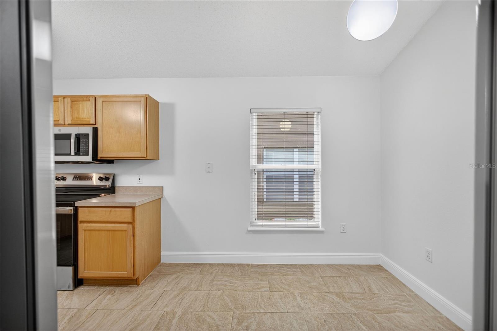 Image 12 of 44 For 4922 Copper Canyon Boulevard