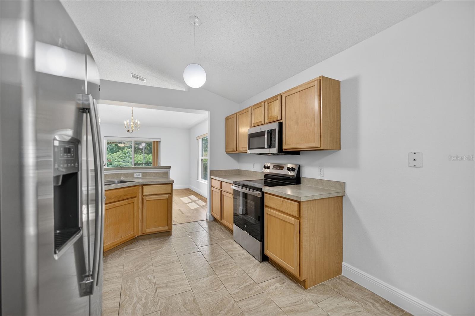 Image 15 of 44 For 4922 Copper Canyon Boulevard