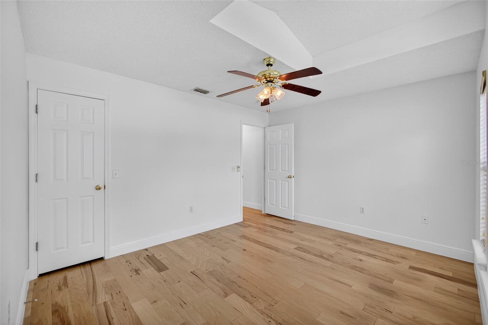 Image 24 of 44 For 4922 Copper Canyon Boulevard