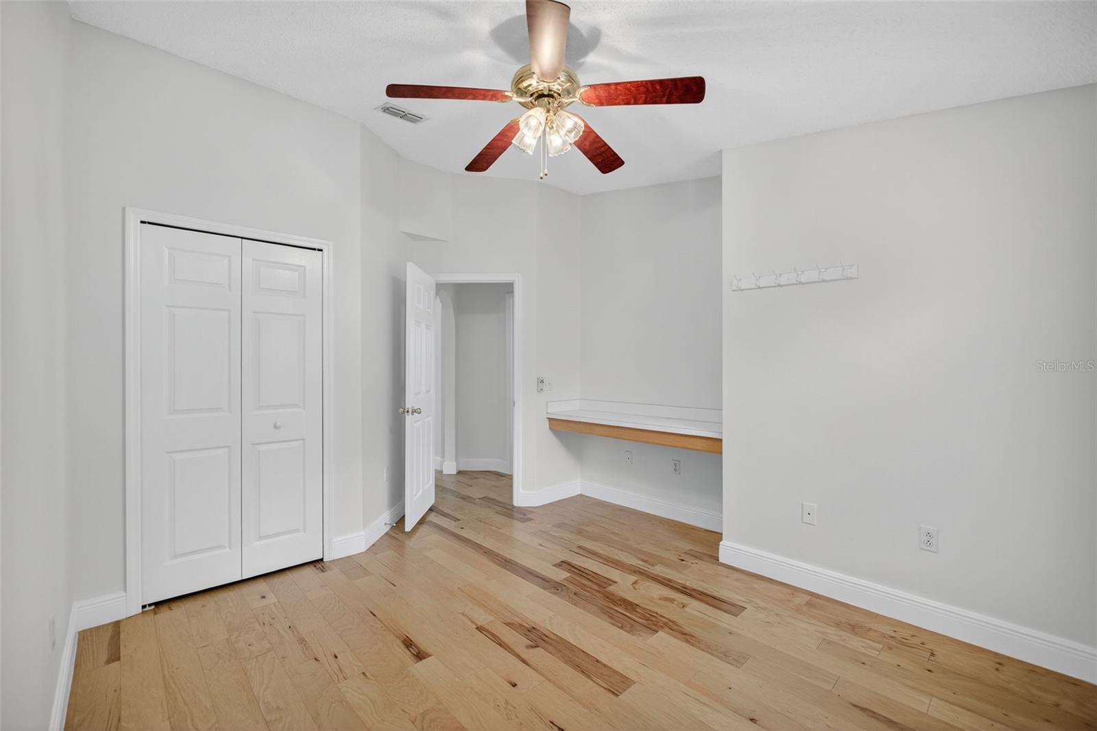 Image 31 of 44 For 4922 Copper Canyon Boulevard