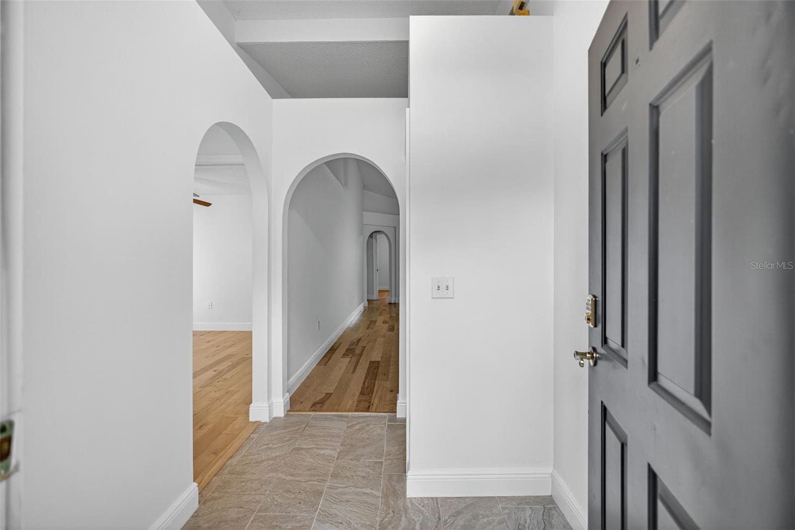 Image 4 of 44 For 4922 Copper Canyon Boulevard