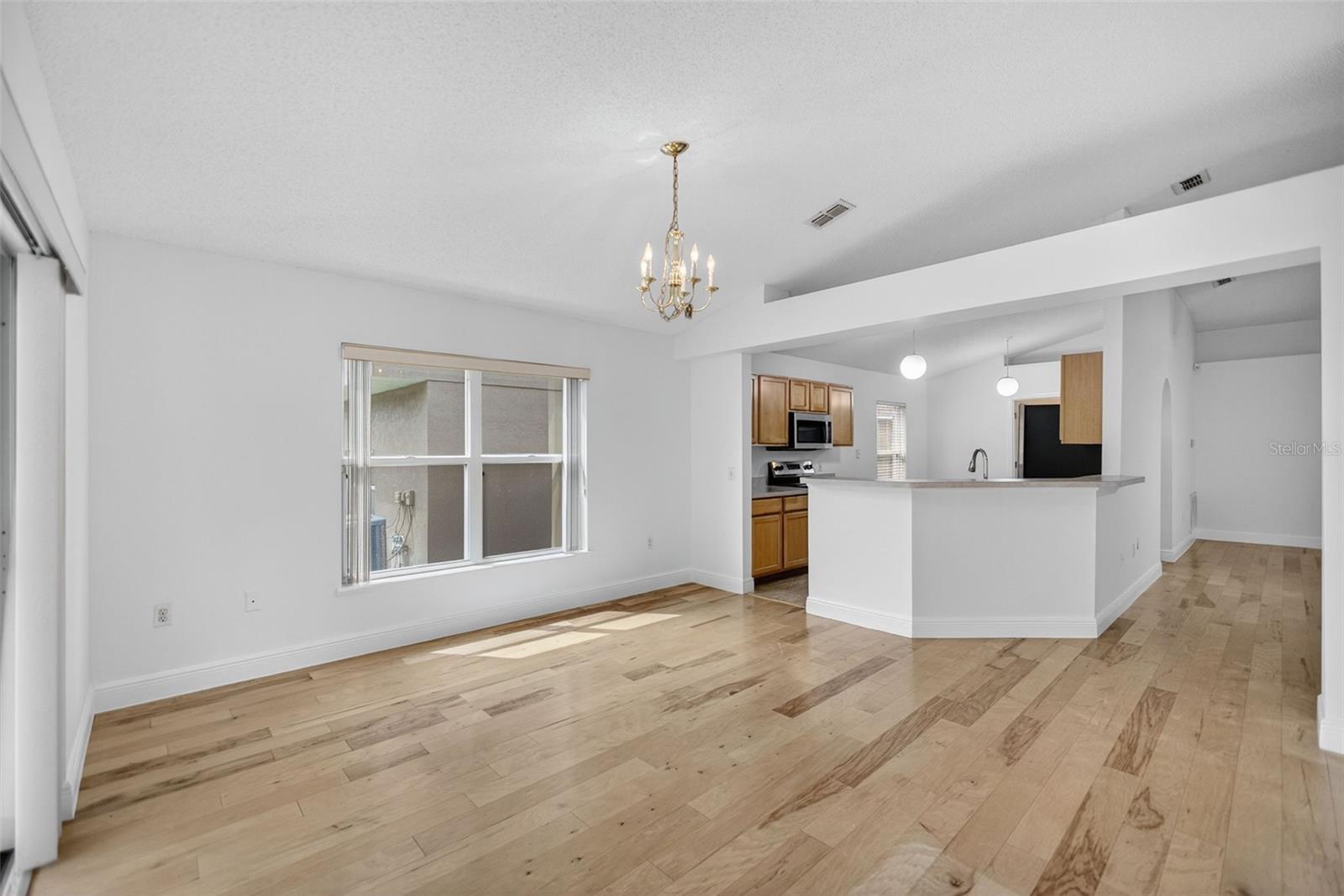 Image 7 of 44 For 4922 Copper Canyon Boulevard