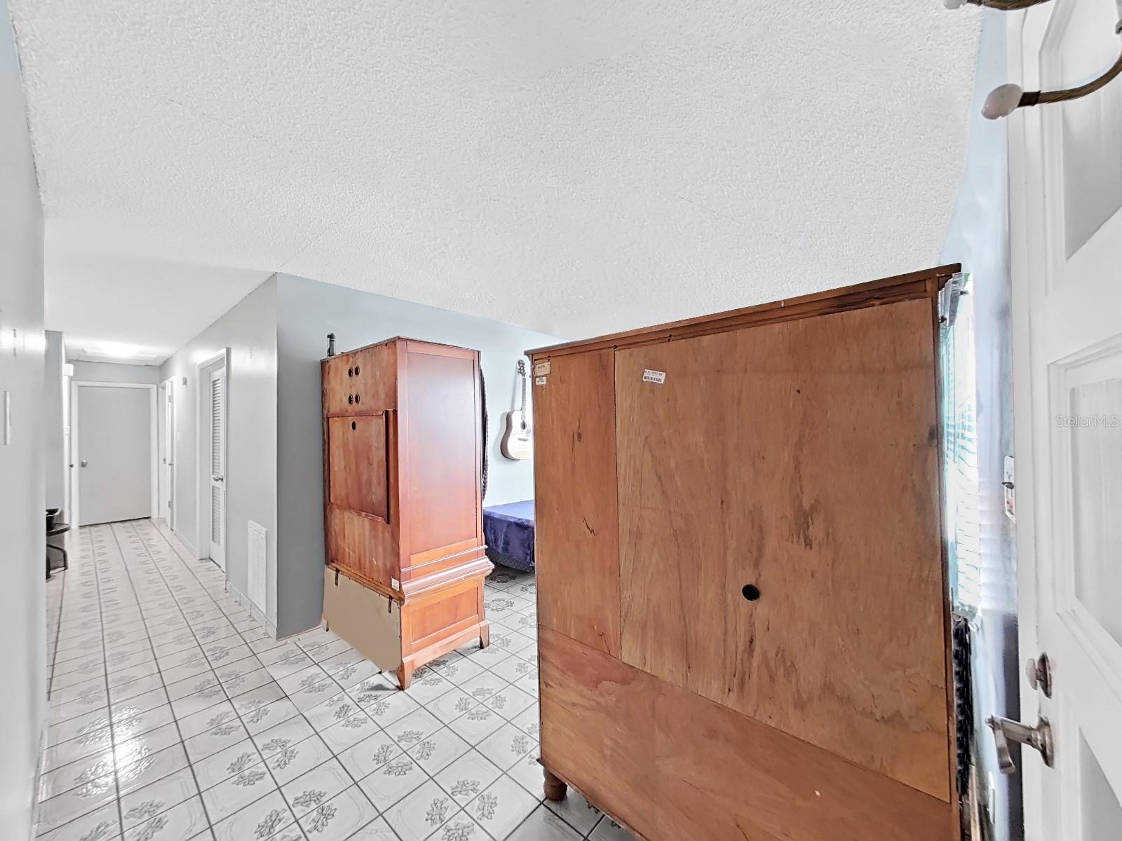 Image 15 of 50 For 3105 Ivy Street