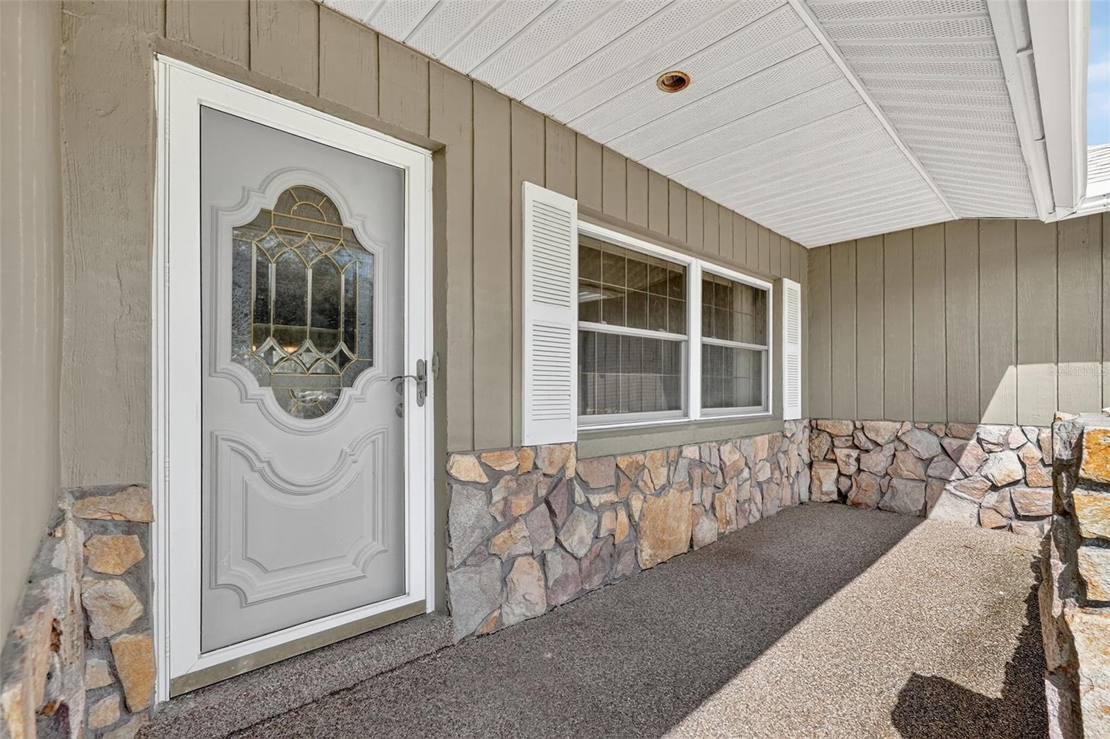 Image 13 of 46 For 553 Buttonbush Drive