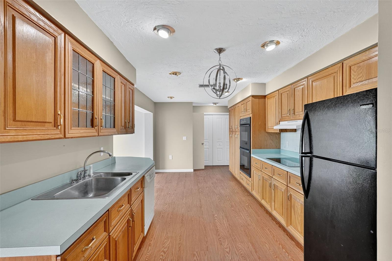 Image 31 of 46 For 553 Buttonbush Drive