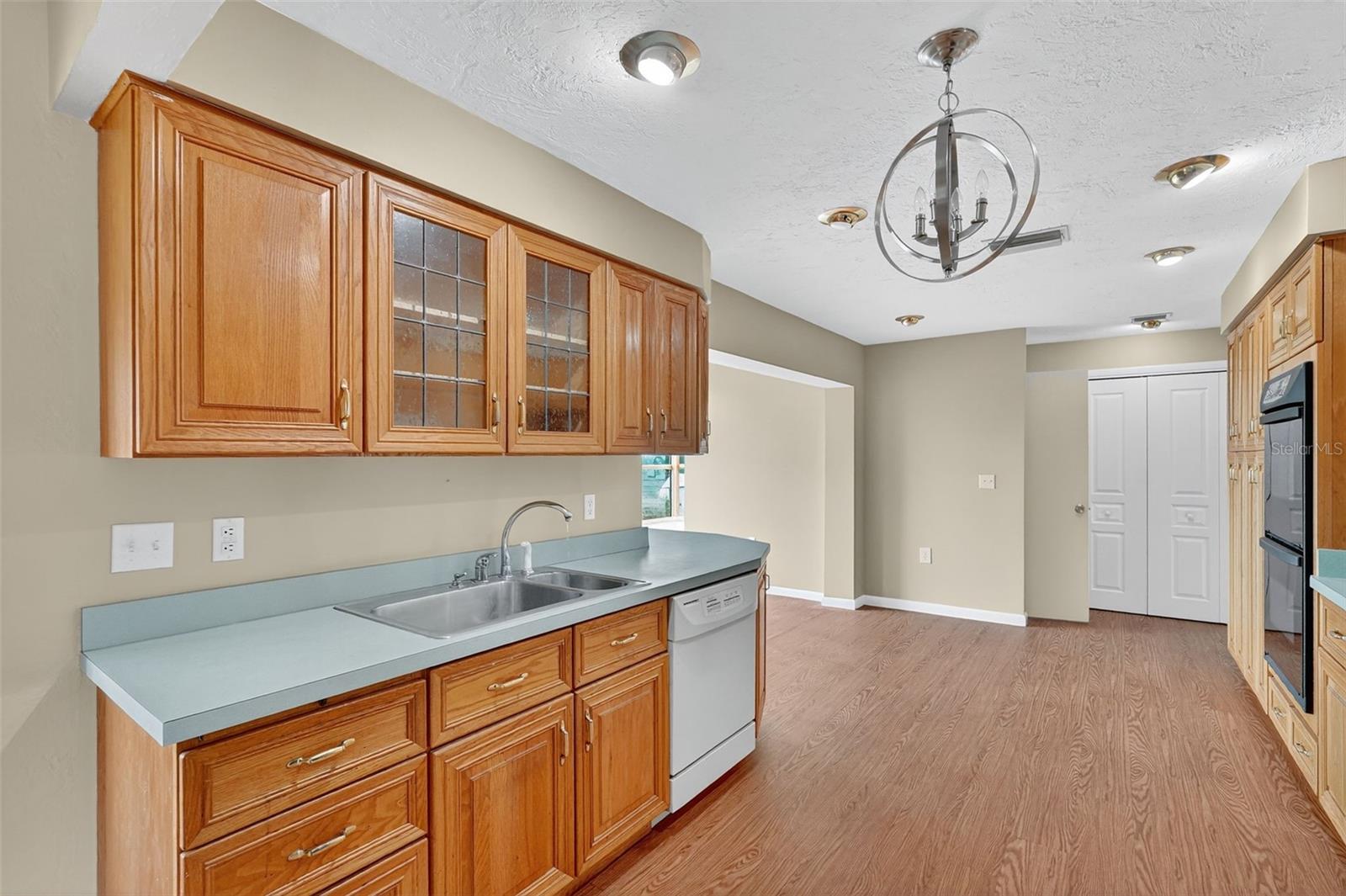 Image 32 of 46 For 553 Buttonbush Drive