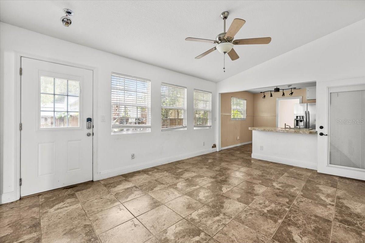 Image 10 of 20 For 5121 3rd Avenue N