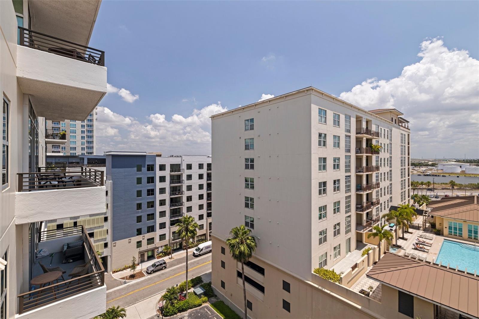 Image 48 of 51 For 1208 Kennedy Boulevard 831