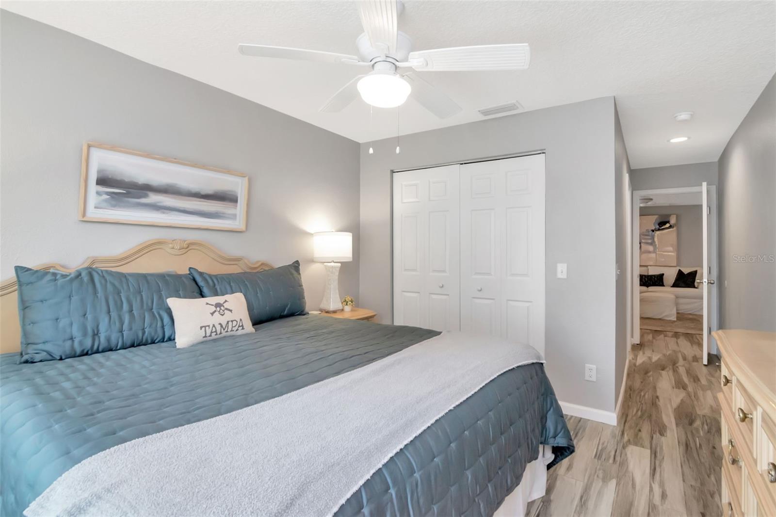 Image 17 of 34 For 6804 Gabrielle Street