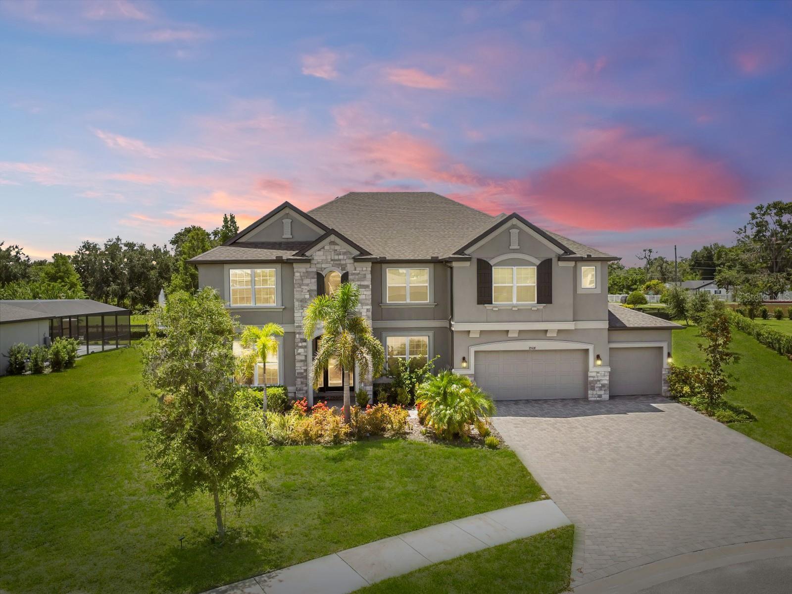 Details for 9508 Pyrenees Place, SEFFNER, FL 33584