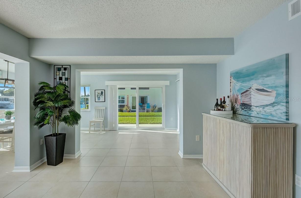 Image 13 of 53 For 4518 Garnet Drive 101