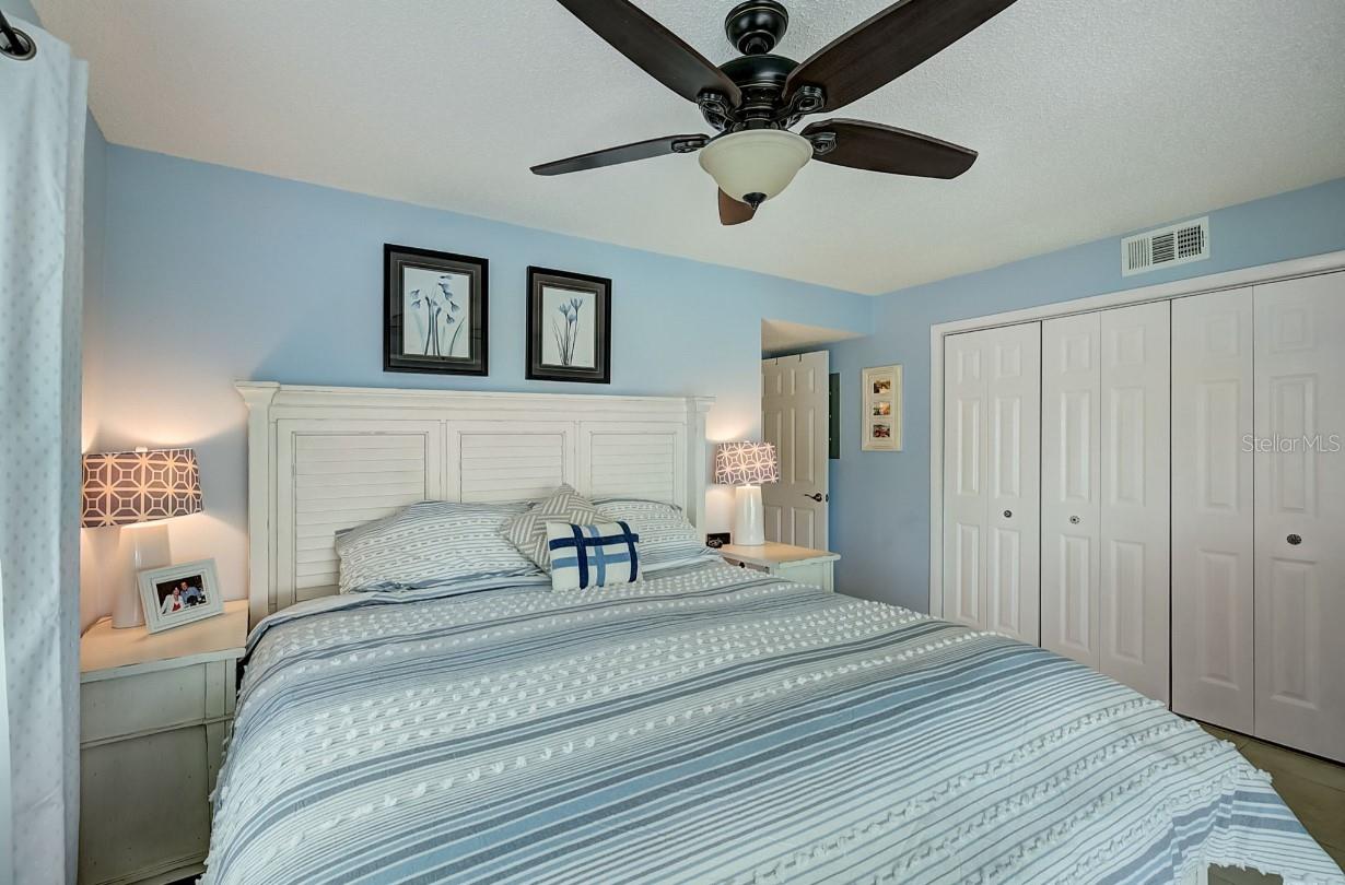 Image 20 of 53 For 4518 Garnet Drive 101