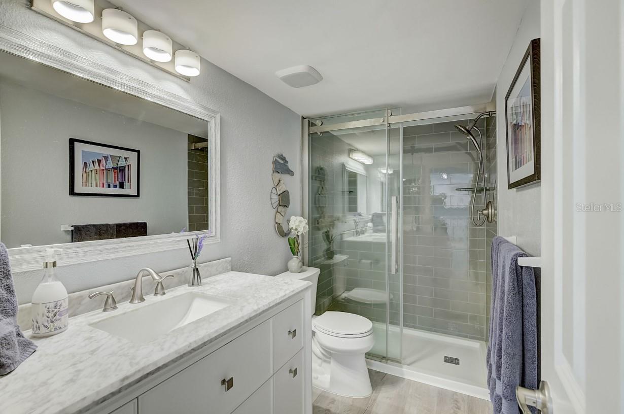 Image 30 of 53 For 4518 Garnet Drive 101