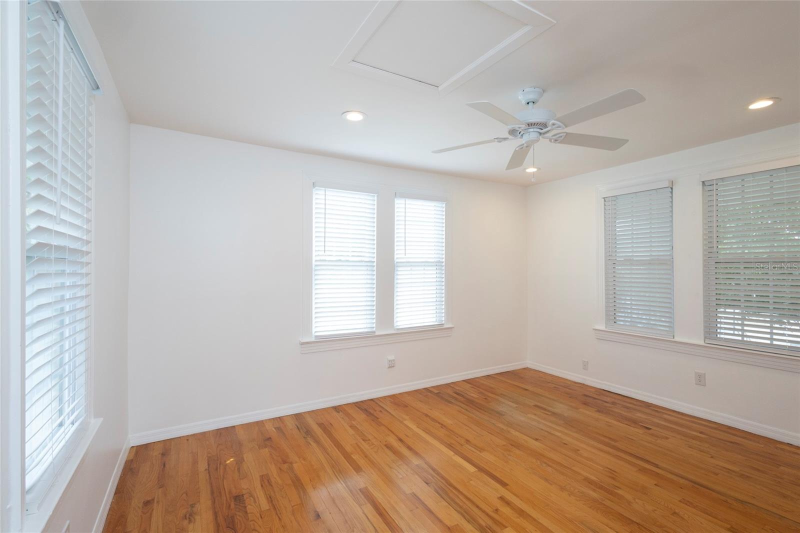 Image 45 of 67 For 3012 Sitios Street
