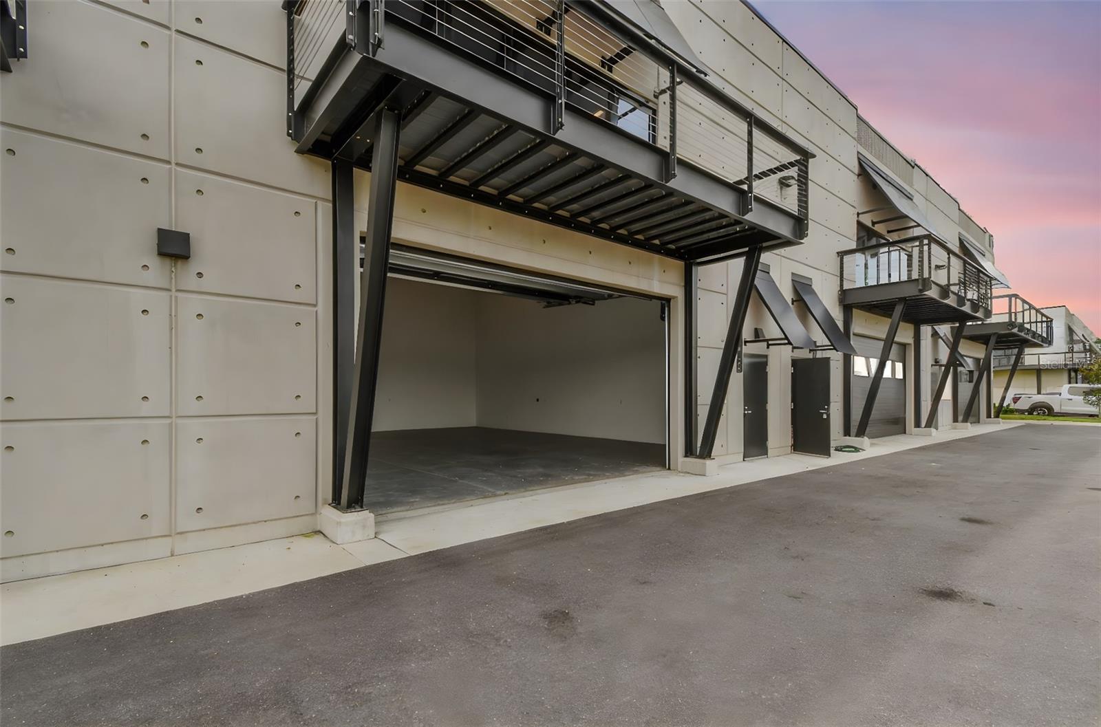 Image 8 of 46 For 6500 Motor Enclave Way 1003