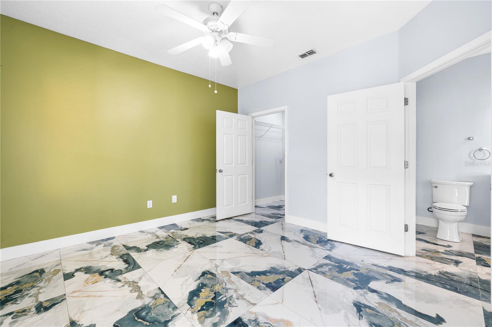 Image 16 of 41 For 10764 70th Avenue 3107