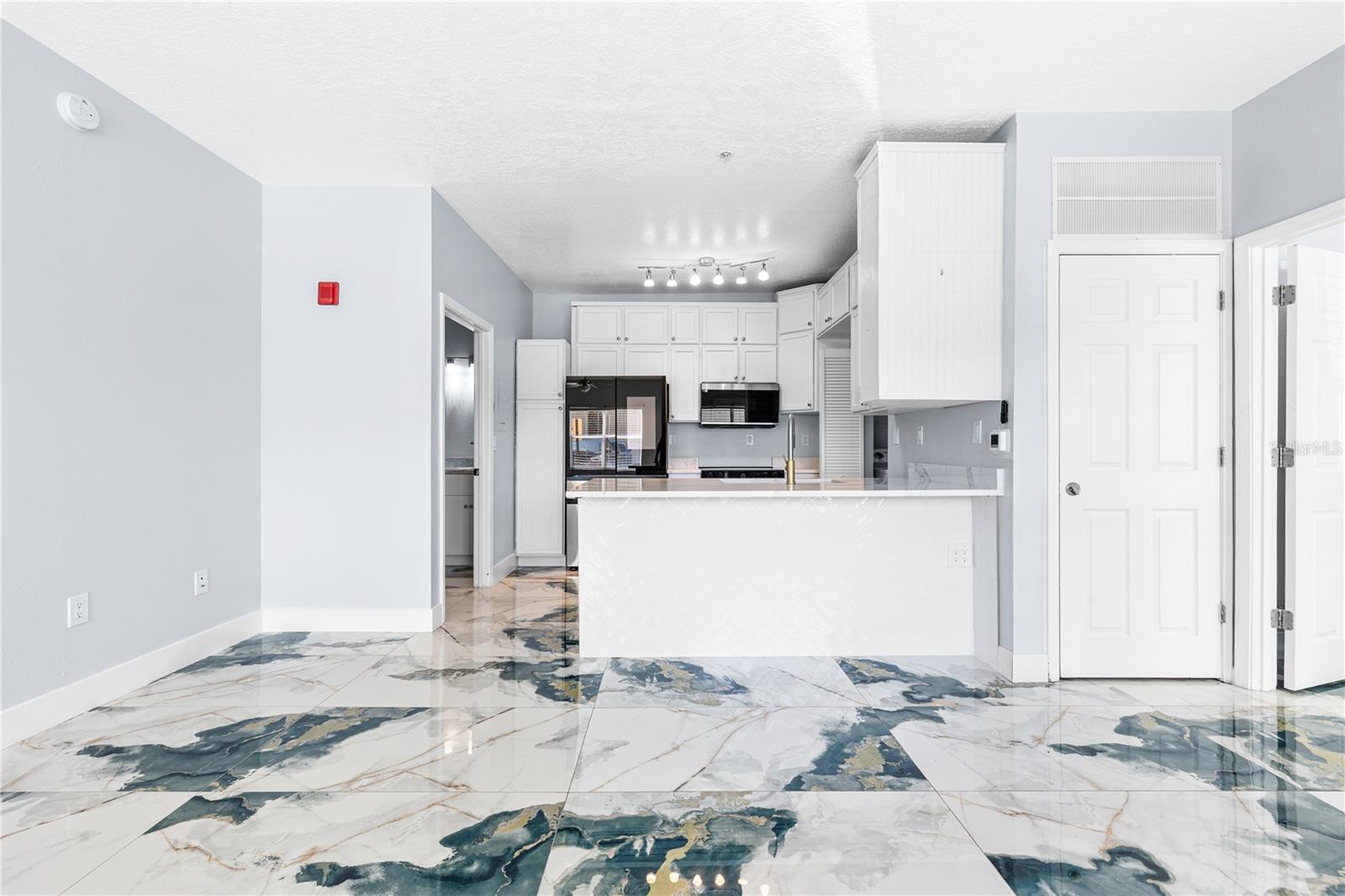 Image 5 of 41 For 10764 70th Avenue 3107