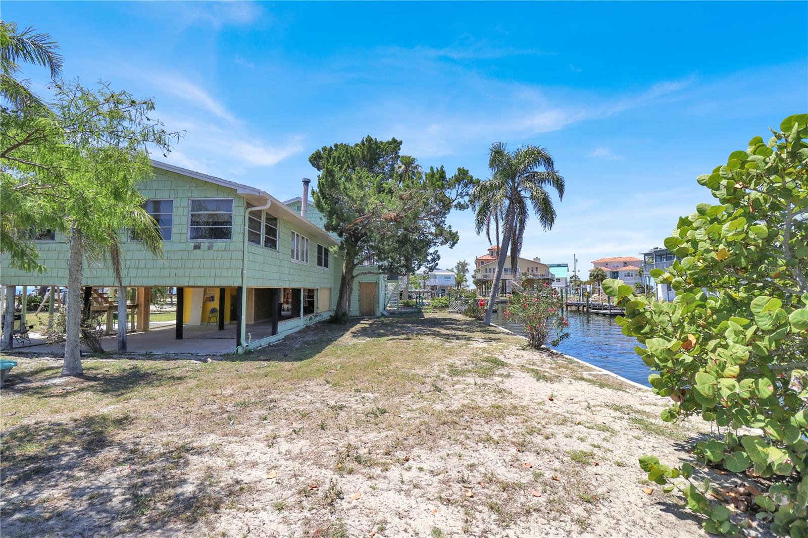 Image 3 of 69 For 6400 Driftwood Drive