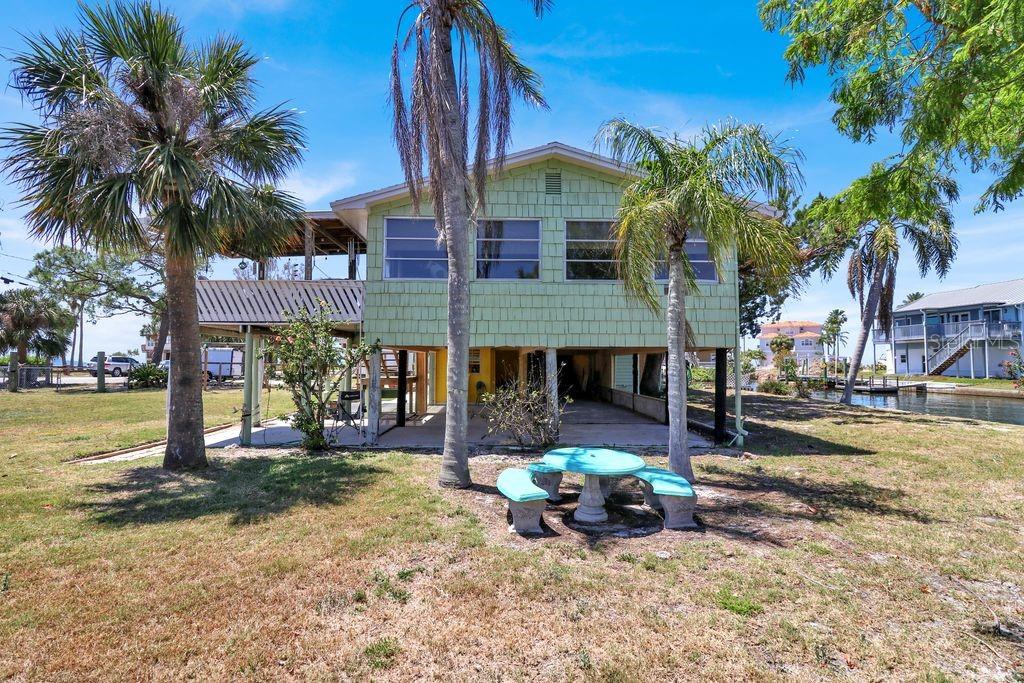 Image 7 of 69 For 6400 Driftwood Drive