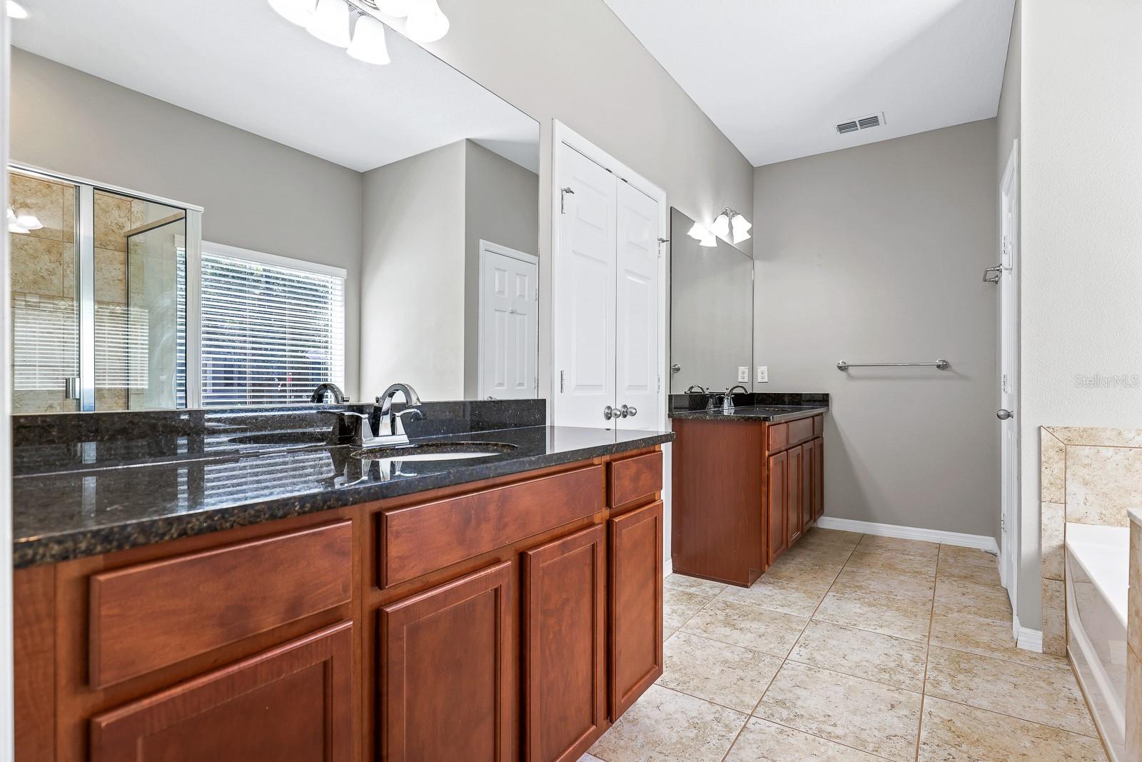 Image 13 of 39 For 5221 Bannister Park Lane