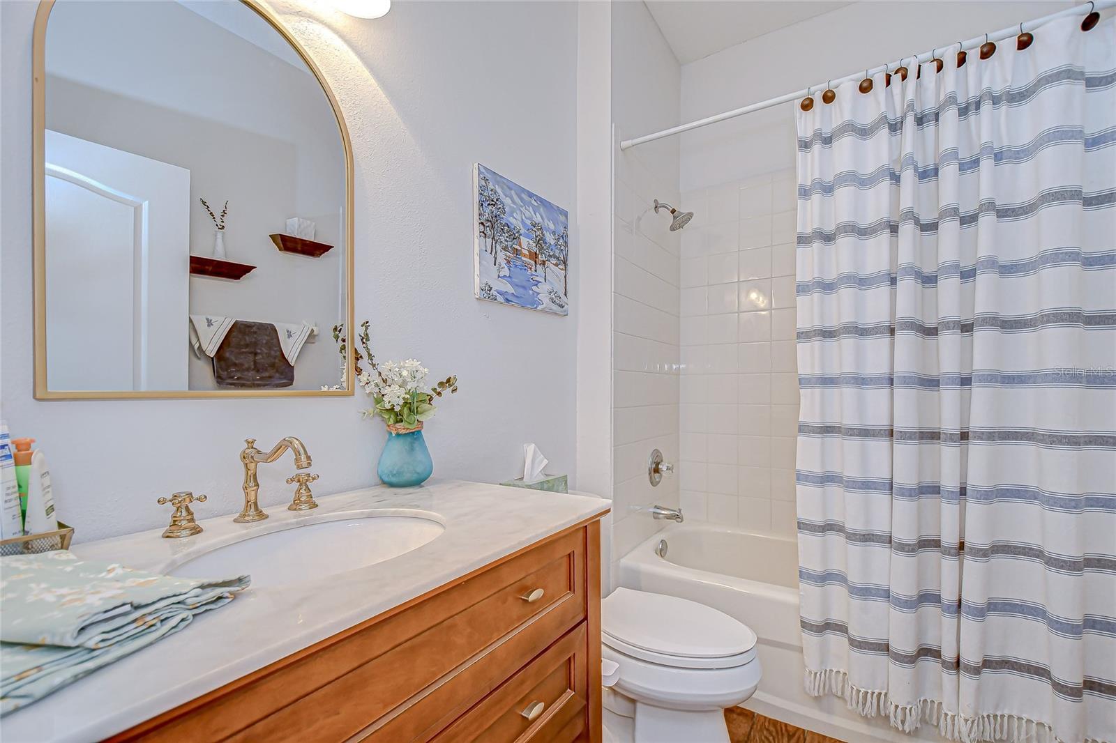 Listing photo id 20 for 5909 Sandhill Ridge Drive