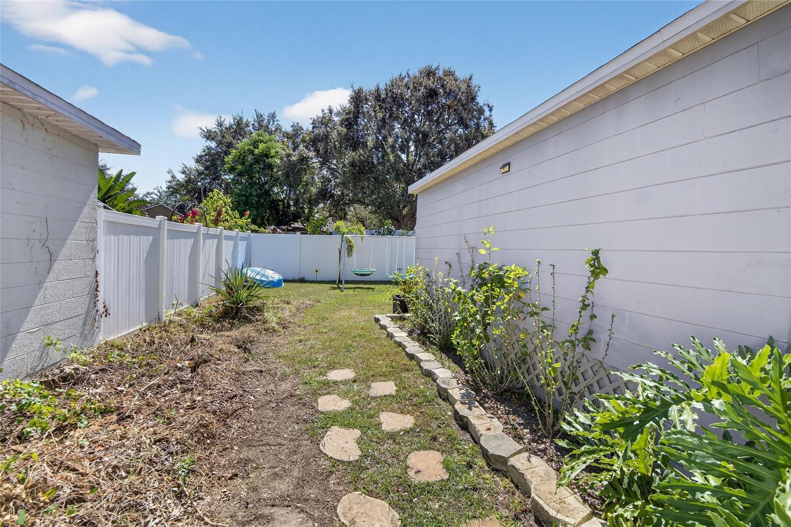 Image 39 of 64 For 1815 Ellington Court