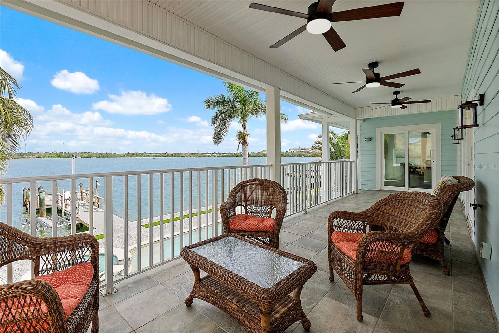 Image 4 of 48 For 856 Bay Point Drive
