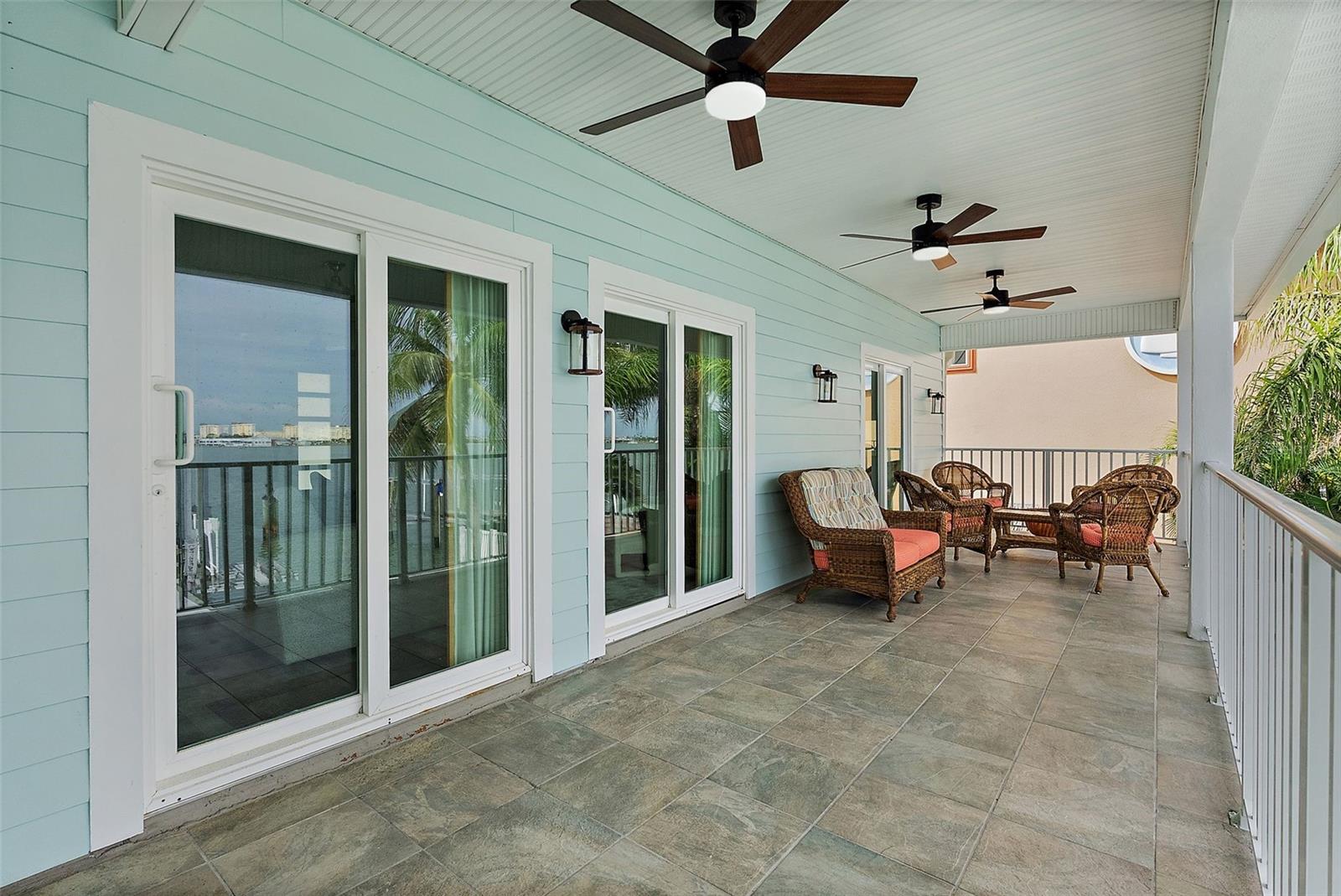 Image 9 of 48 For 856 Bay Point Drive