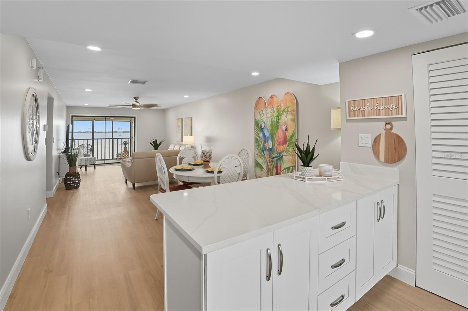 Image 10 of 22 For 14459 River Beach Drive 218