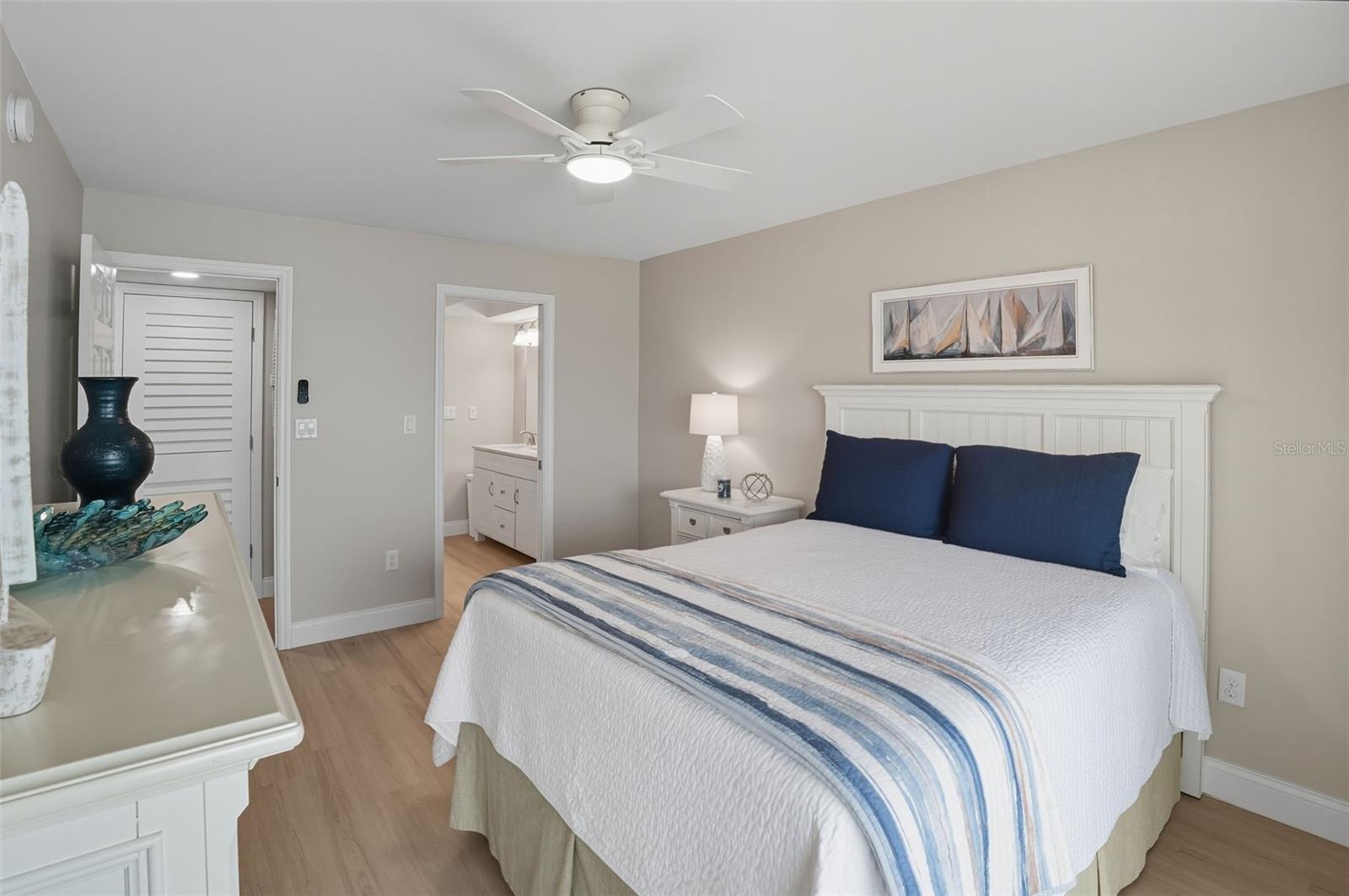 Image 13 of 22 For 14459 River Beach Drive 218